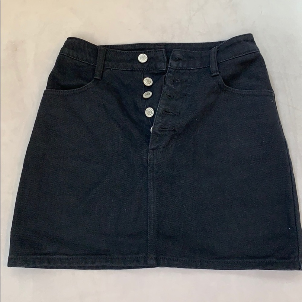 Brandy Melville black denim button fly skirt sz S